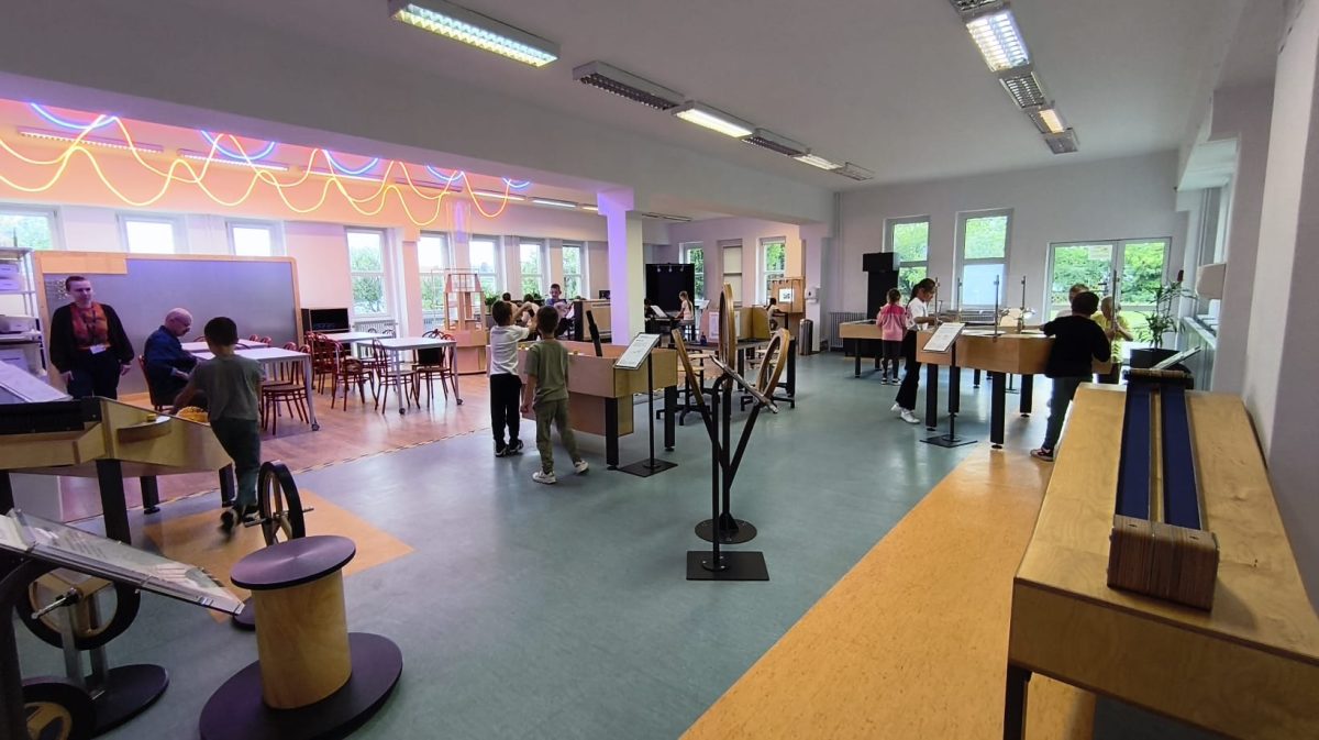 Naukowa przygoda klasy 1a w Pracowni SOWA