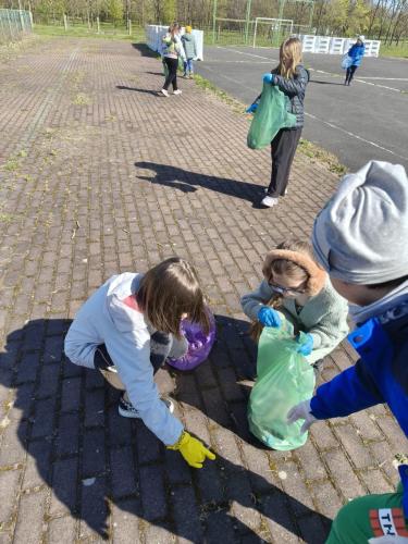 147d0800-8dd6-440e-82f1-aca2ca64e8c6