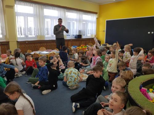 Messenger creation 3755521D-DF83-4EA4-ABC0-0ACFF25F2024